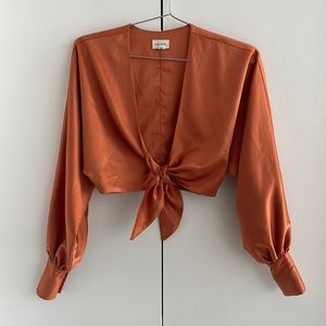 "Neely" Long Sleeve Crop Top by Song of Style size XXS in Orange